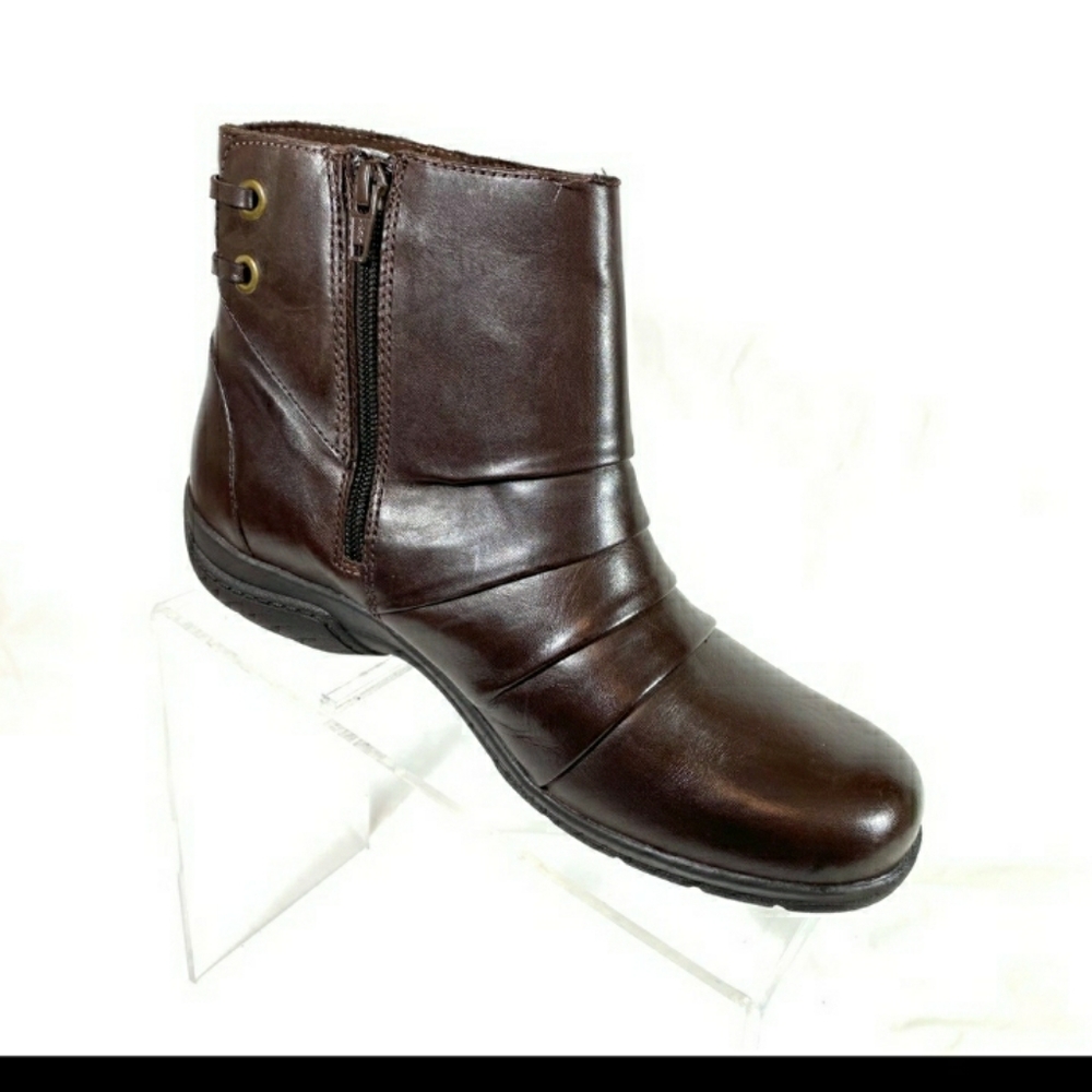 Leather booties